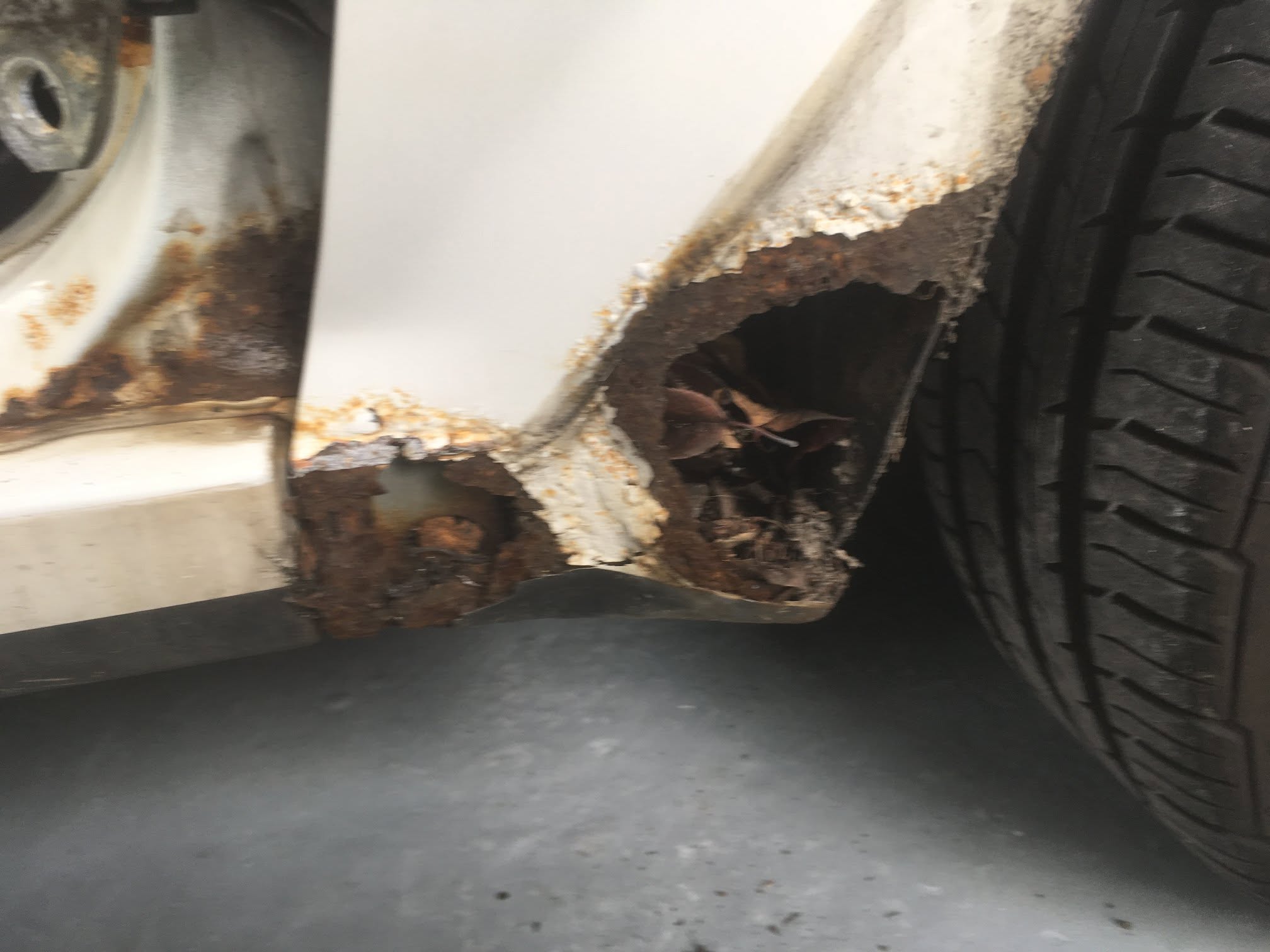 Toyota MR2 rust damage before repair